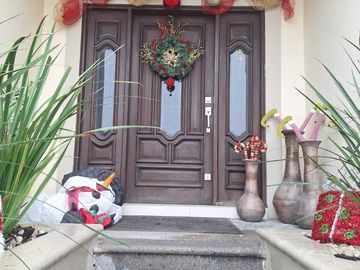 CASA EN VENTA CUMBRES 5° SECTOR  ¡¡OPORTUNIDAD !!