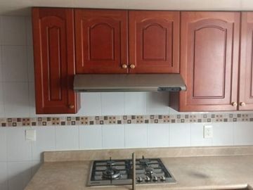 CASA EN VENTA VALLE DORADO, TLALNEPANTLA