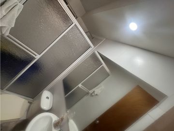 Vendo apartamento en ALAMEDA DEL RIO ED. TURPIAL