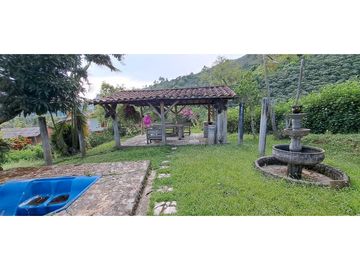 VENDO CASA FINCA EN FREDONIA