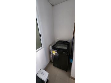 APARTAMENTO CON VISTA Y SALIDA AL. MAR PLAYA SALGUERO