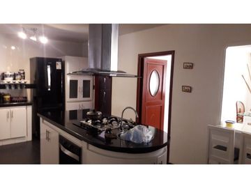 Casa en arriendo, uso empresarial (comercial)- 02