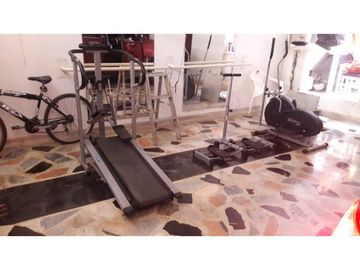 Casa en arriendo, uso empresarial (comercial)- 02