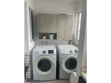 VENDO CASA CONJUNTO EN SECTOR DE MAYOR VALORIZACION