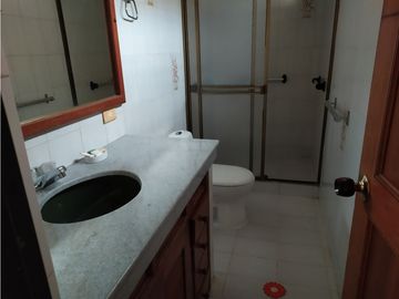 Vendo Magnifica casa cuatrialcobas Norte Cali Barrio La FLora