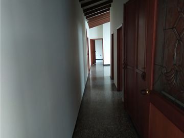Vendo Magnifica casa cuatrialcobas Norte Cali Barrio La FLora
