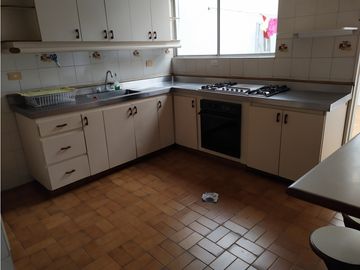 Vendo Magnifica casa cuatrialcobas Norte Cali Barrio La FLora