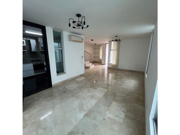SE VENDE CASA EN VILLA CAMPESTRE