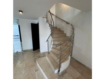 SE VENDE CASA EN VILLA CAMPESTRE