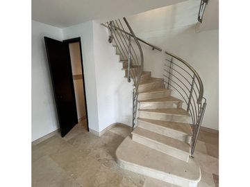 SE VENDE CASA EN VILLA CAMPESTRE
