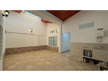 Casa remodelada de una planta en venta Barrio Uribe Palmira Valle