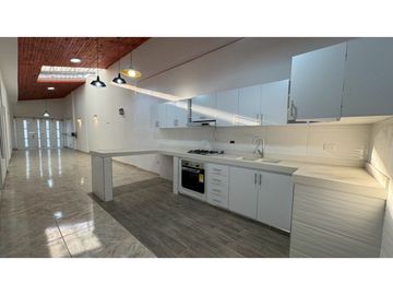 Casa remodelada de una planta en venta Barrio Uribe Palmira Valle