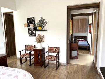 Venta Casa campestre Alto de Palmas sector Perico Envigado