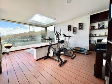 Venta Casa campestre Alto de Palmas sector Perico Envigado