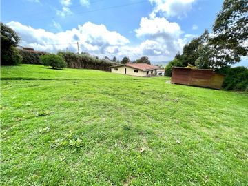 Venta Casa campestre Alto de Palmas sector Perico Envigado