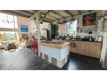 Encantadora Casa Campestre tipo loft en el Oriente Antioqueño
