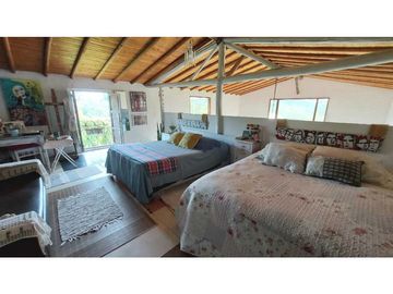 Encantadora Casa Campestre tipo loft en el Oriente Antioqueño