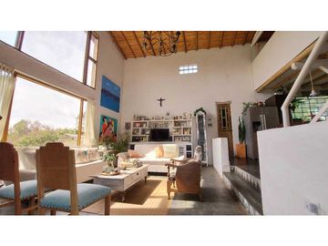 Encantadora Casa Campestre tipo loft en el Oriente Antioqueño