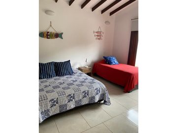 vendo casa finca campestre el Peñol  Antioquia 3.200 m2 uv FR