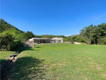 Villeta hermosa casa en venta