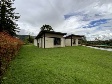 Casa Campestre Parcelación Vía La Ceja San Antonio