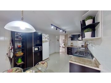 Vendo apartamento en Altos de limon