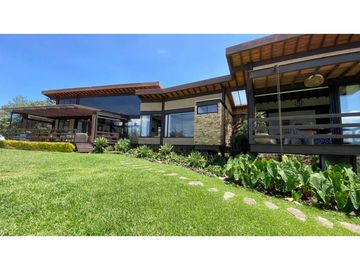 Vendo Casa Campestre en El Retiro Antioquia