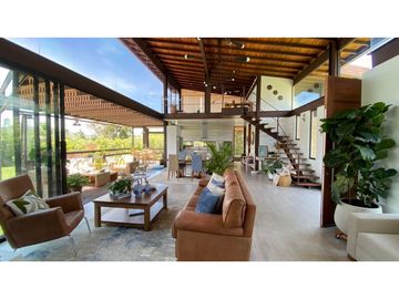 Vendo Casa Campestre en El Retiro Antioquia
