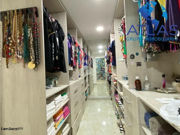VENTA DE HERMOSA CASA EN CONJUNTO LAGOS DEL CACIQUE COD: 537