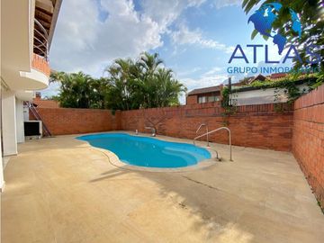 VENTA DE HERMOSA CASA EN CONJUNTO LAGOS DEL CACIQUE COD: 537