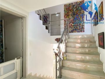 VENTA DE HERMOSA CASA EN CONJUNTO LAGOS DEL CACIQUE COD: 537