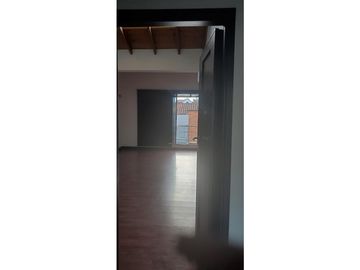 Casa Unifamiliar en venta en Las Flores Envigado