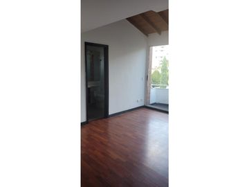 Casa Unifamiliar en venta en Las Flores Envigado