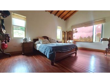 Vendo Casa Campestre en El Retiro Antioquia