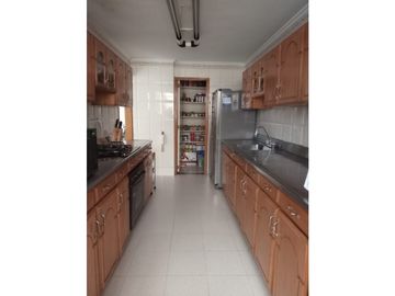 Venta de aparta-casa en Laureles  Medellin Antioquia