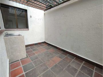 Venta de aparta-casa en Laureles  Medellin Antioquia