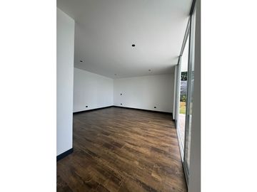 VENDO CASA CAMPESTRE EN CERRITOS