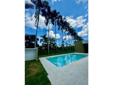 VENDO CASA CAMPESTRE EN CERRITOS