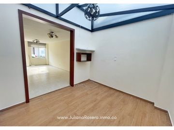 VENDO CASA REMODELADA EN LLANOS DE CALIBIO