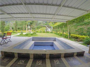 En Venta Hermosa Casa Campestre Boquerón-Dosquebradas