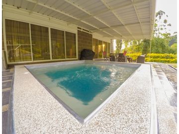 En Venta Hermosa Casa Campestre Boquerón-Dosquebradas