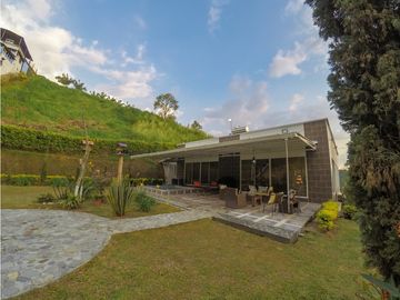 En Venta Hermosa Casa Campestre Boquerón-Dosquebradas
