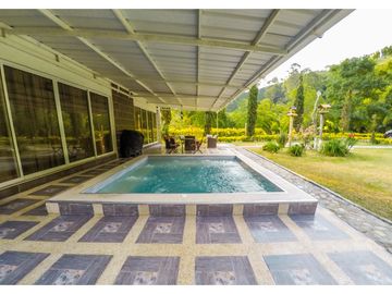 En Venta Hermosa Casa Campestre Boquerón-Dosquebradas