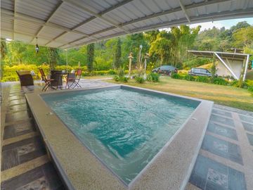 En Venta Hermosa Casa Campestre Boquerón-Dosquebradas
