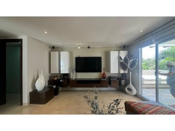 VENTA DE CASA LUJOSA  EN BARRIO LA CASTELLANA