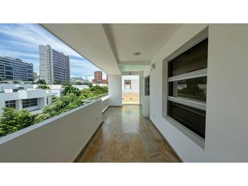 VENTA DE CASA LUJOSA  EN BARRIO LA CASTELLANA