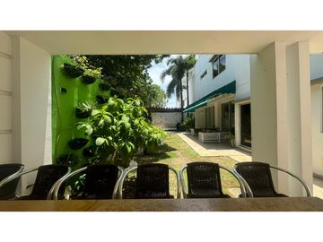 VENTA DE CASA LUJOSA  EN BARRIO LA CASTELLANA