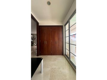 VENTA DE CASA LUJOSA  EN BARRIO LA CASTELLANA