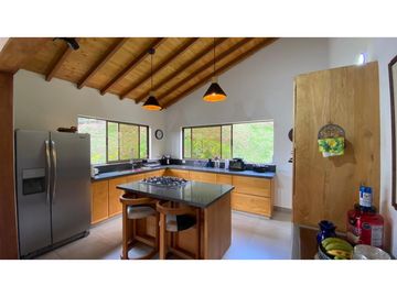 venta de casa campestre en El Retiro Antioquia
