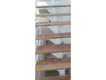 SE VENDE APTO EN CERRITOS VALLE